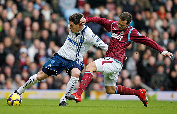 表现出色 表现出色